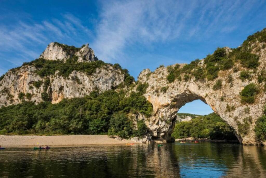 La O'Liso Gorges De L'Ardeche Villa Salavas Dış mekan fotoğraf